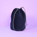 nuee pochon velours passepoil doré marine fait main